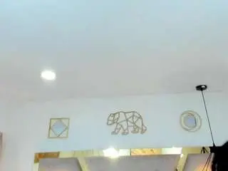 Tania-brown01  live sex cam