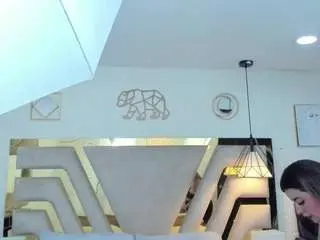 Tania-brown01  live sex cam