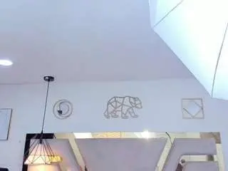 Tania-brown01  live sex cam