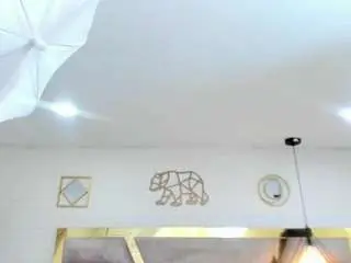 Tania-brown01  live sex cam