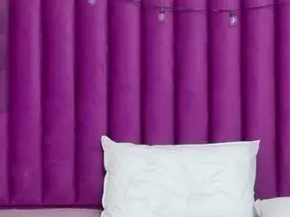 Collegepawg  live sex cam