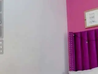 Collegepawg  live sex cam