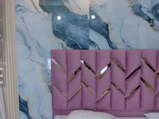 Collegepawg  live sex cam