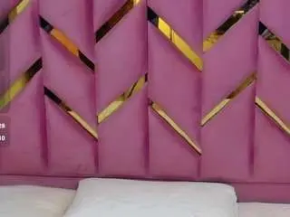 Collegepawg  live sex cam