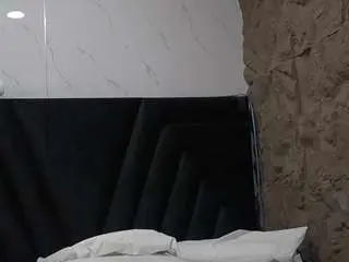 Collegepawg  live sex cam