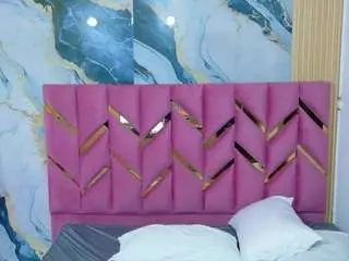 Collegepawg  live sex cam