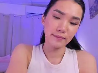 Divine-madness  live sex cam