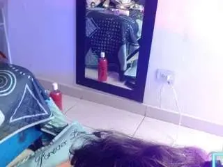 Mady-johnson  live sex cam