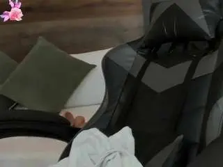 Stephanya  live sex cam