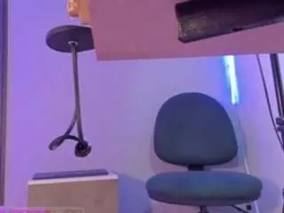 Aileenkeys  live sex cam