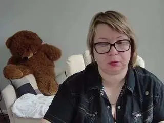 Bonnnyboobsy  live sex cam