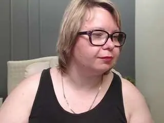 Bonnnyboobsy  live sex cam