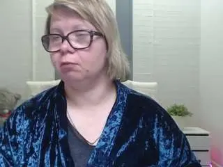 Bonnnyboobsy  live sex cam
