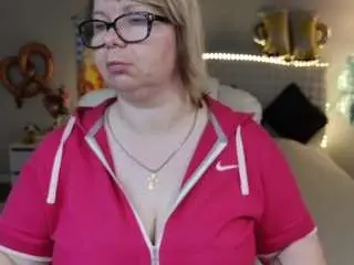 Bonnnyboobsy  live sex cam