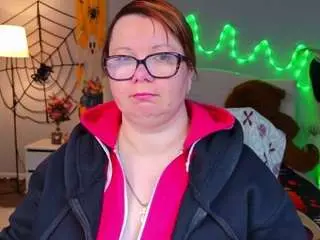 Bonnnyboobsy  live sex cam
