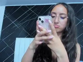 Gisellejones  live sex cam