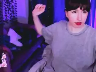 Lilythompsonx  live sex cam