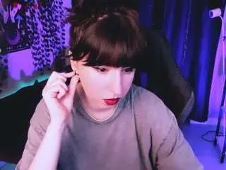 Lilythompsonx  live sex cam