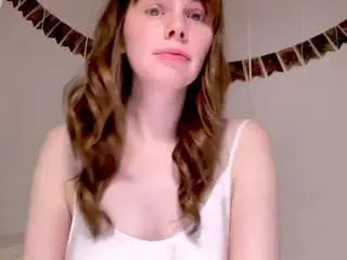 Nikkiminimi  live sex cam