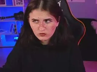 Darksh1ne  live sex cam