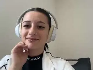 Josphinebaney  live sex cam