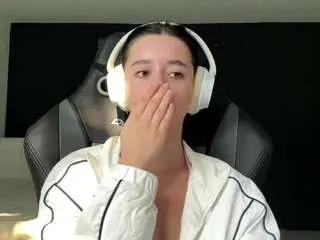 Josphinebaney  live sex cam