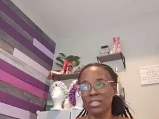 Kourtneyk2026  live sex cam