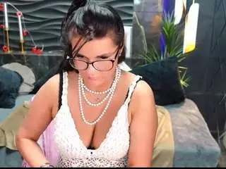 Rikasensual  live sex cam