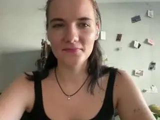 Rosettahackborn  live sex cam