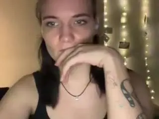 Rosettahackborn  live sex cam