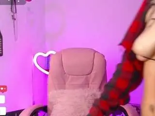 Selenavalentine67  live sex cam