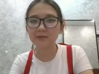 Alinesiad  live sex cam