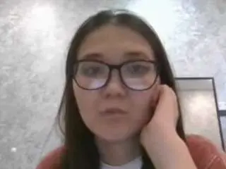 Alinesiad  live sex cam