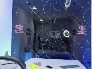 Aria-kitty19  live sex cam
