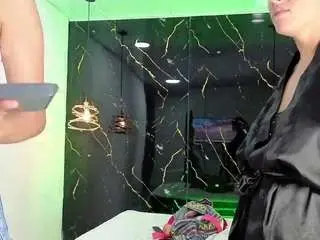 Aria-kitty19  live sex cam