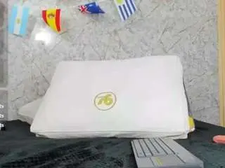 Linda-cooper  live sex cam
