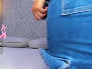 Linda-cooper  live sex cam