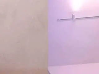 Salmazahid  live sex cam