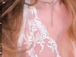 Virrginchloee  live sex cam