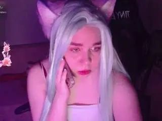 Yuly-soft  live sex cam