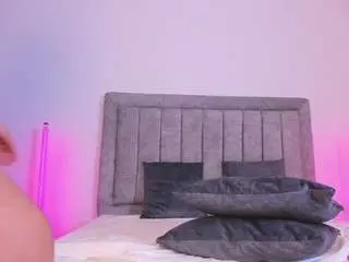 Dannaroberts  live sex cam