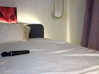 Elgahaddock  live sex cam