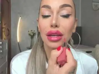 Elinamoon  live sex cam