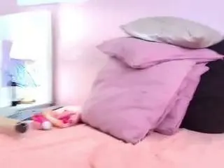 Madiwalkr  live sex cam