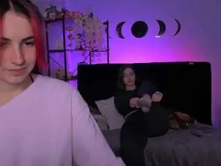 Niki-miki  live sex cam