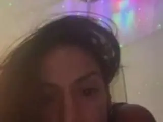 Ravenjade22  live sex cam