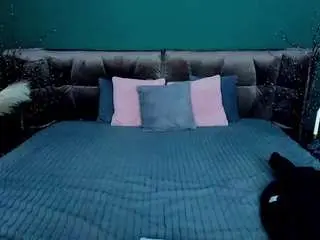 Rebeccadiamond18  live sex cam