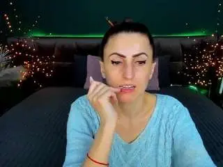 Rebeccadiamond18  live sex cam