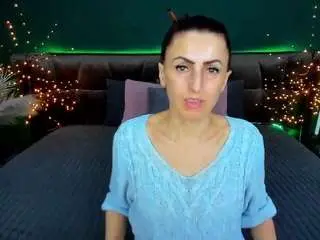 Rebeccadiamond18  live sex cam