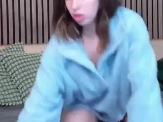 Sunnybrighton  live sex cam